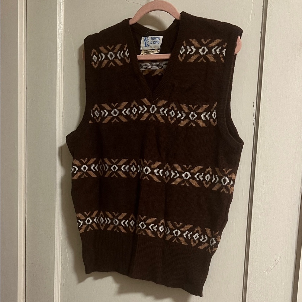 Vintage 70s Men's V-Neck Brown and Tan Sweater Vest M L